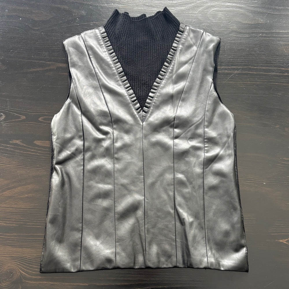 Black Sleeveless leather/Knit Women's Top